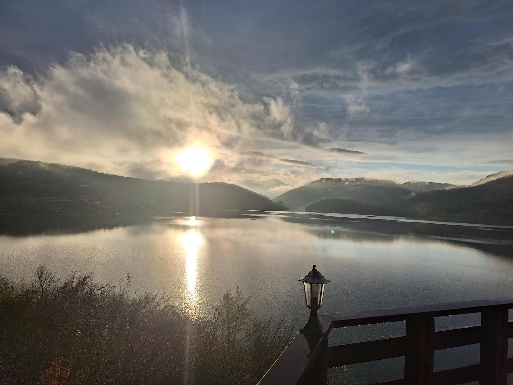 Pensiunea Belvedere Cincis Bagian luar foto