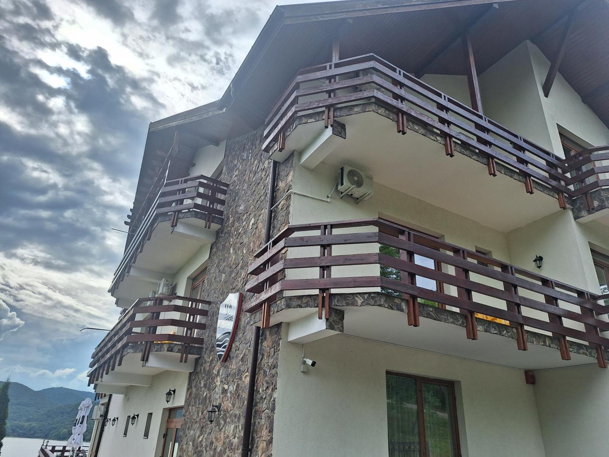 Pensiunea Belvedere Cincis Bagian luar foto