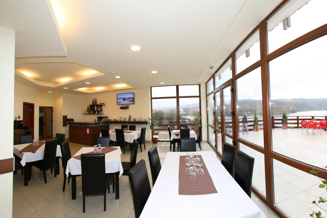 Pensiunea Belvedere Cincis Bagian luar foto